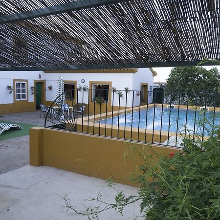 Casa Rural Dehesa De Solana Herrera de Alcántara Exterior foto